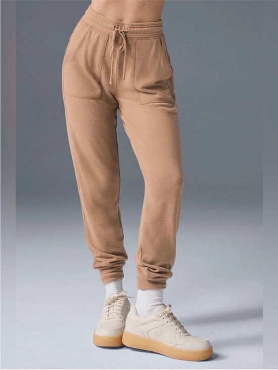 ALO Yoga Pants - ALO Yoga Soho Joggers Toasted Almond Size: MEDIUM MSRP: $98
